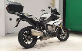 BMW S1000XR 2015 0D03