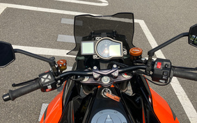 KTM 1290 SUPER DUKE GT 2016 V6940