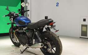 TRIUMPH STREET TWIN 2022 AD74GD