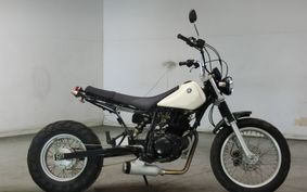 YAMAHA TW225 2004 DG09J