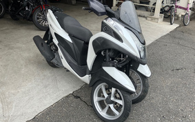 YAMAHA TRICITY 125 SE82J