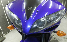 YAMAHA YZF-R1 2004 RN13