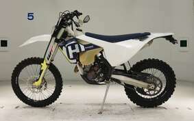 HUSQVARNA FE250