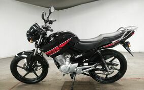 YAMAHA YBR125 RE05