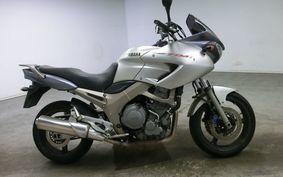 YAMAHA TDM900 2002 RN08