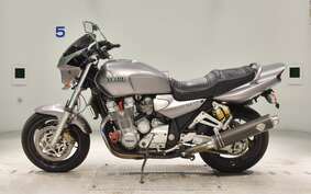 YAMAHA XJR1300 1999 RP01J