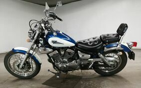 YAMAHA VIRAGO 250 S 3DM