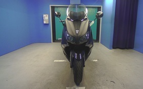 YAMAHA T-MAX 530 2013 SJ09