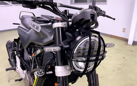 HUSQVARNA SVARTPILEN 701 2021 401JUJ42