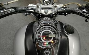 TRIUMPH THUNDERBIRD 2009 TNB11