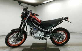 YAMAHA TRICKER DG16J