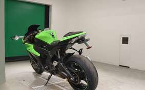 KAWASAKI ZX 10 NINJA R A 2014 ZXT00J