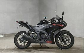 YAMAHA YZF-R25 RG10J