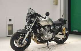 YAMAHA XJR1300 2002 RP03J