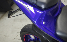 YAMAHA YZF-R25 A RG10J