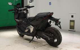 HONDA X-ADV 750 2023 RH10