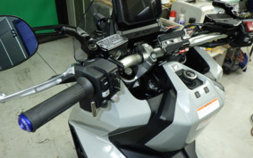 HONDA X-ADV 750 2023 RH10