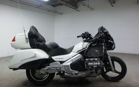 HONDA GL 1800 GOLD WING 2012 SC68