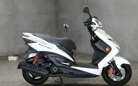 YAMAHA CYGNUS 125 X SR SE44J