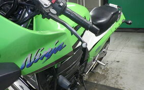 KAWASAKI GPZ900R NINJA 1999 ZX900A