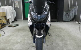 YAMAHA N-MAX SE86J