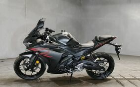 YAMAHA YZF-R25 RG10J