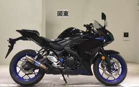 YAMAHA YZF-R25 RG10J