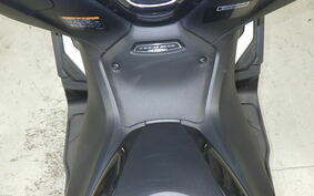 YAMAHA T-MAX 560 T 2022 SJ19J