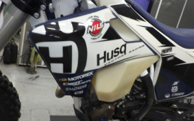 HUSQVARNA FE250