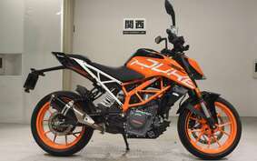 KTM 390 DUKE 2022 JPJ40