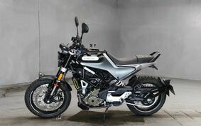 HUSQVARNA  スヴァルトピレン401 2020 JUJ4