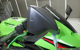 KAWASAKI ZX-25R ZX250E