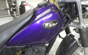 YAMAHA TW125 DE05