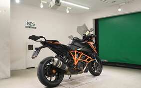 KTM 1290 SUPER DUKE GT 2019