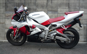 YAMAHA YZF-R1 1998 RN01