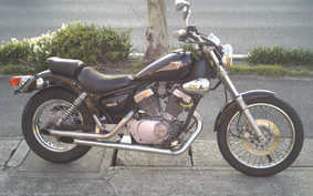 YAMAHA VIRAGO 250 3DM