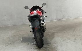 YAMAHA YZF-R1 2002 RN091