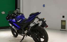 YAMAHA YZF-R15