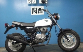 HONDA APE 100 HC07