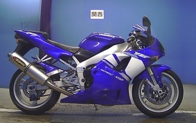 YAMAHA YZF-R1 1999 RN01