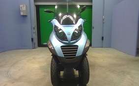 PIAGGIO MP3 250 M472