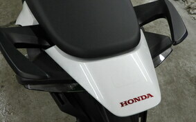 HONDA VFR800F 2022 RC79