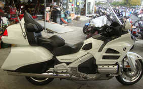 HONDA GL 1800 GOLD WING 2011 SC68