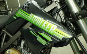 KAWASAKI KLX125D TRACKER LX125D