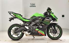 KAWASAKI ZX-25R ZX250E