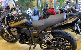 KAWASAKI ZRX1200 DAEG 2016 ZRT20D