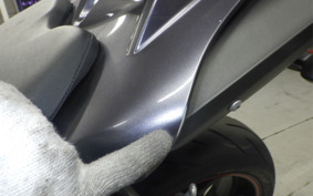 YAMAHA YZF-R1 2009