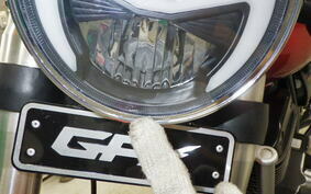 GPX  LEGEND250ツイン SYA5