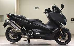 YAMAHA T-MAX 530 DX SJ15J