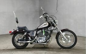 YAMAHA VIRAGO 250 3DM